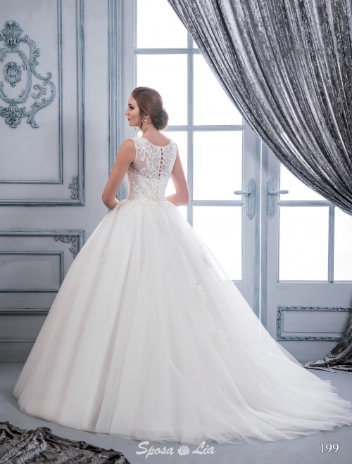 https://www.sposa-lia.com/images/stories/virtuemart/product/199       (3).jpg
